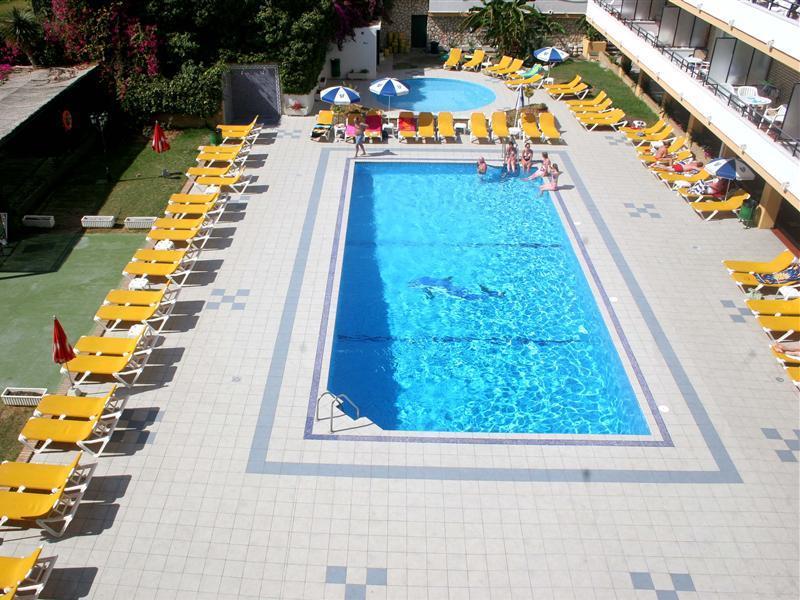 טורמולינוס Apartamentos Buensol מראה חיצוני תמונה