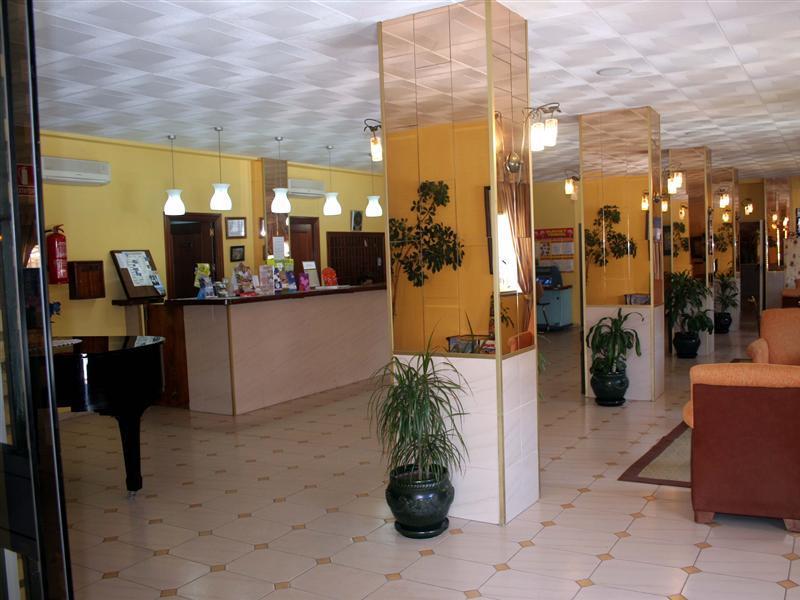 טורמולינוס Apartamentos Buensol מראה חיצוני תמונה